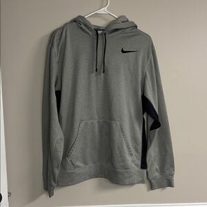Nike XL Therma-Fit Hoodie